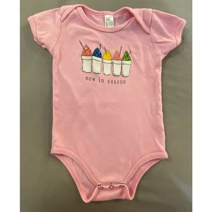 💗🩷snowball onesie • 3-6M • GUC